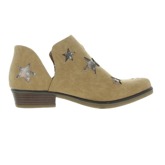 Seven7 Women's Austin Nubu Rockstar Ankle Boot Pointed Toe with Superstar - Picture 2 of 9